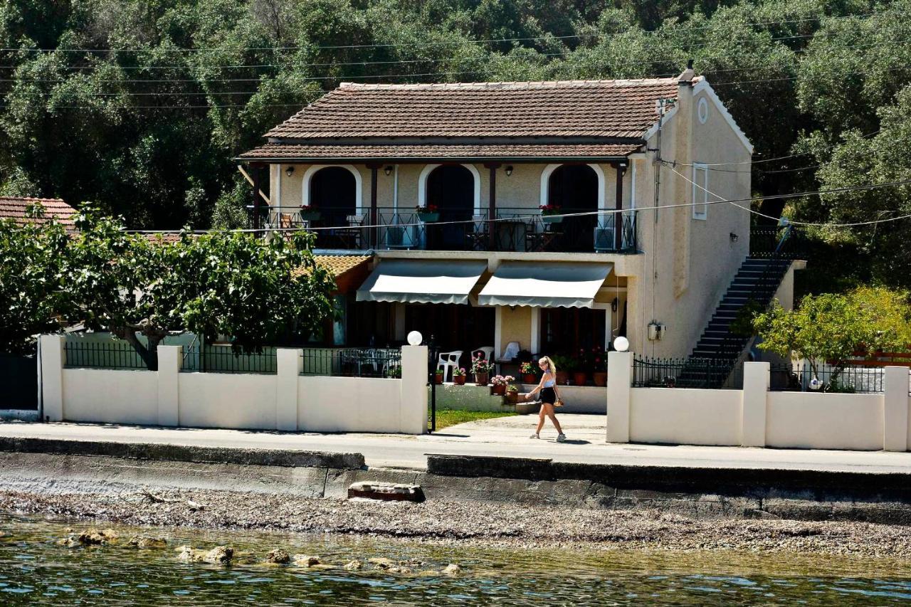 Alamanos House 梅松吉 外观 照片